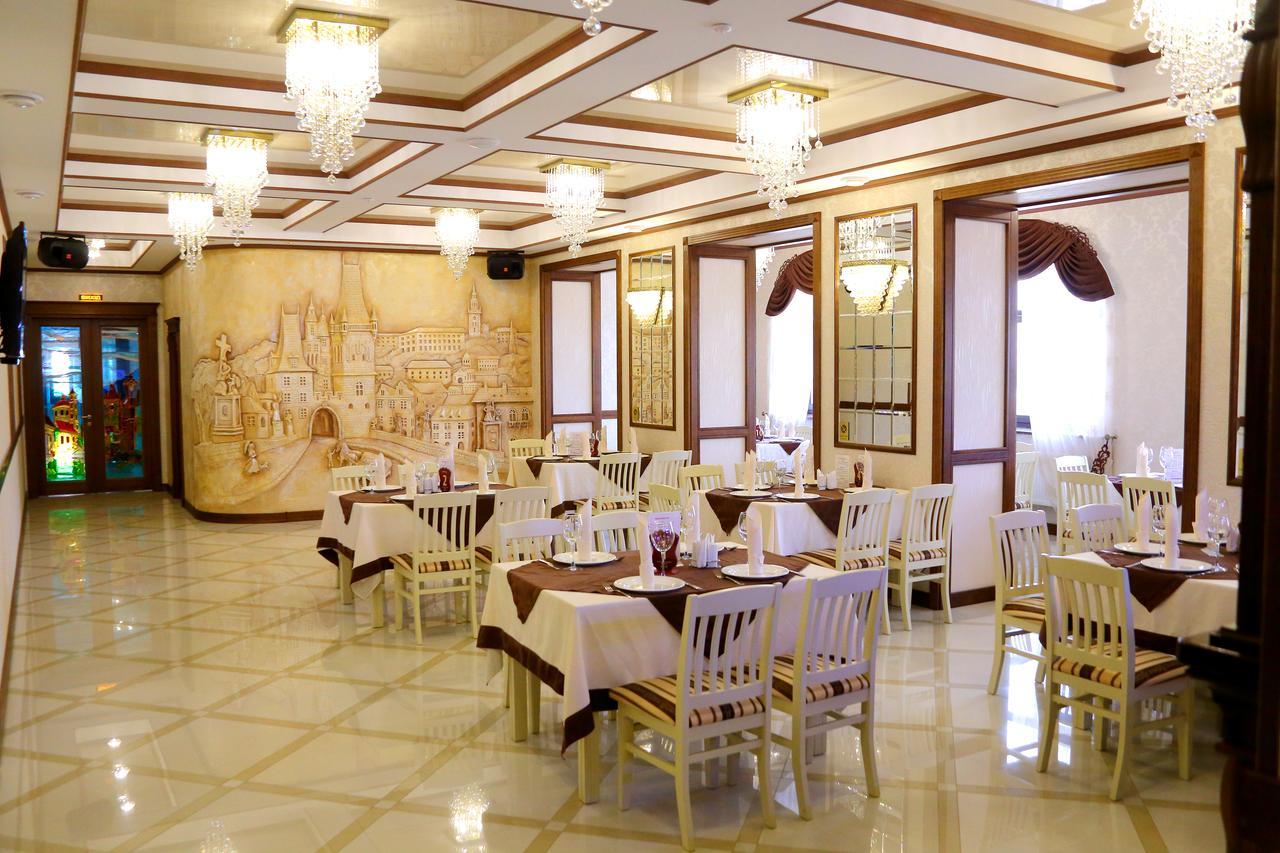 Best Hotel And Restaurant Complex Ντουναϊβτσί Εξωτερικό φωτογραφία